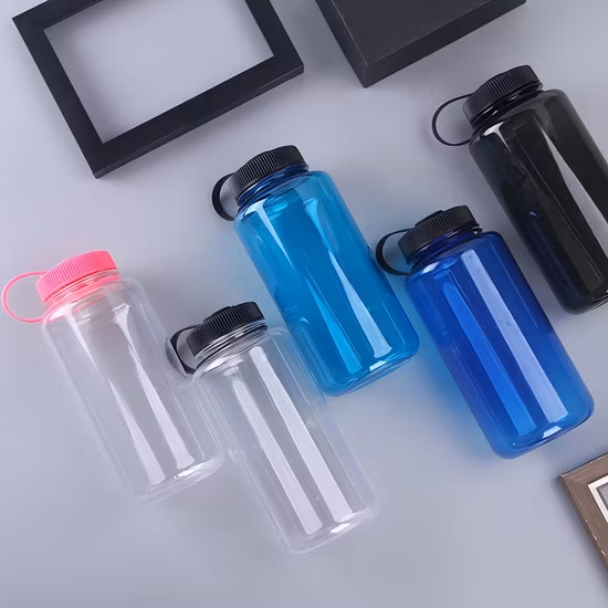 32 oz logo personnalisé sans BPA bouteille d'eau Tritan large bouche couvercle 1000 ml bouteilles en plastique avec poignée